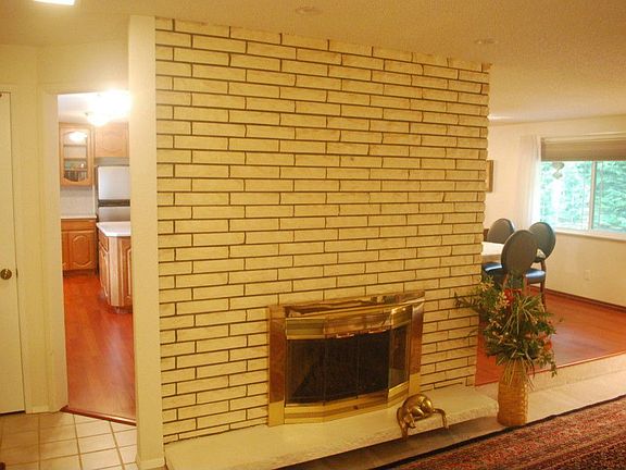 4th image of 5813 Woodlake Dr W