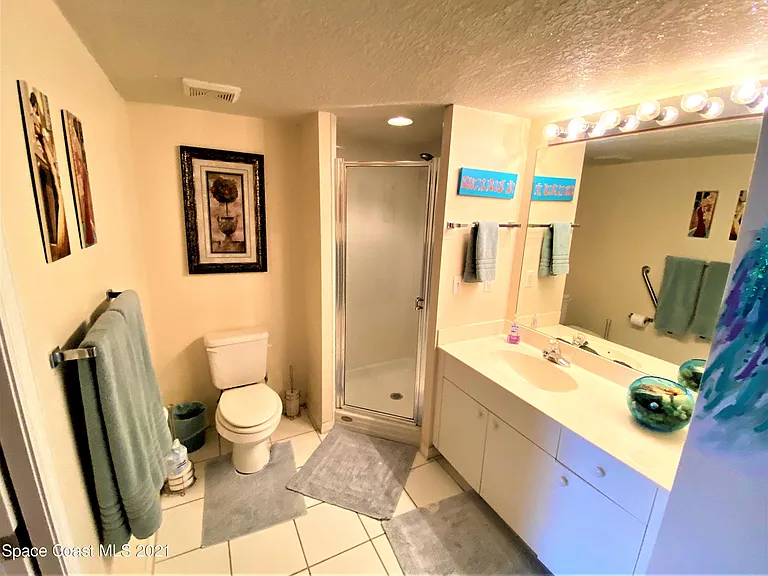 603 Shorewood Dr #F206 — Photo 13