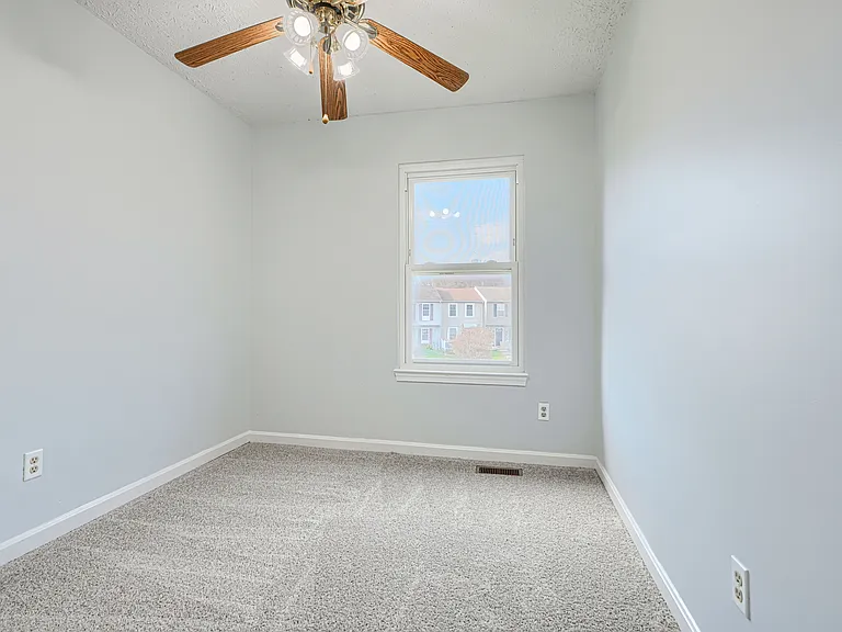 3907 Cutty Sark Rd — Photo 11