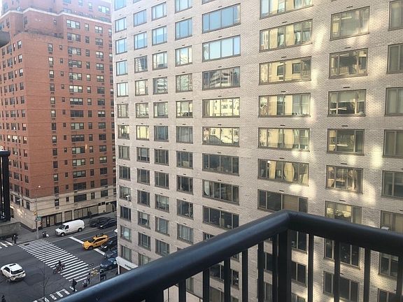 3rd image of 171 E 84th St APT 8H
