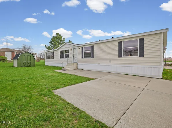 1360 Delwood Ave, Findlay, OH 45840