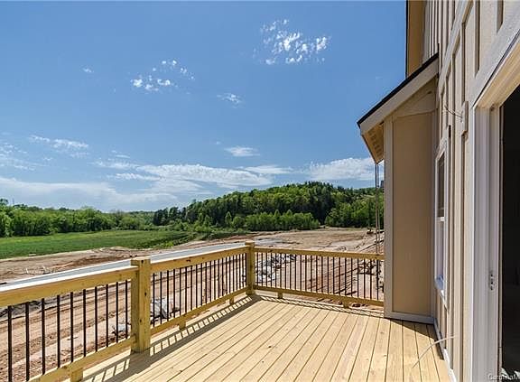 5th image of 101 Leyland Cir #42