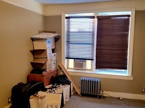 5th image of 2515 34th St APT 3F