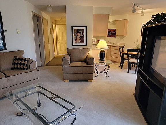 5th image of 3015 N 4th St #93