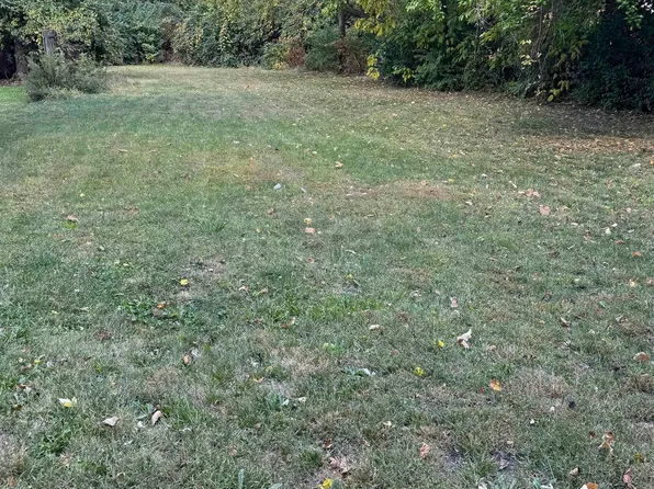 1221 Burgess St, Fort Wayne, IN 46808