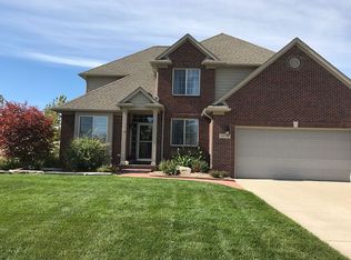32756 Greenwood Dr, Chesterfield, MI
