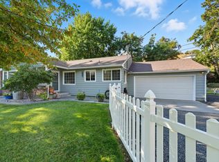 1519 N Riverside Dr, West Richland, WA 99353