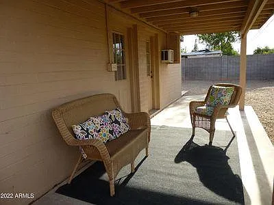 946 E Loma Vista Dr — Photo 13