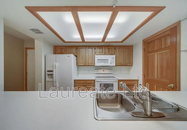 23597 Genesee Village Rd — Photo 6