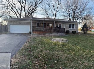 8548 Robbins Rd, Louisville, KY 40258