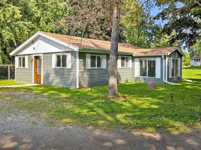 8543 Oak Ln, Larsen, WI, 54947