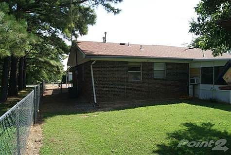 NE CORNER REAR (Small)