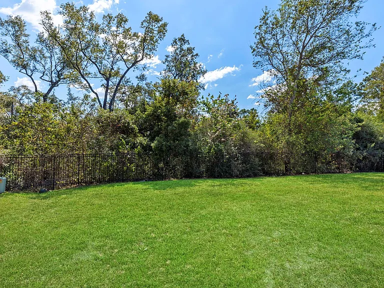 28068 Dove Chase Dr — Photo 42