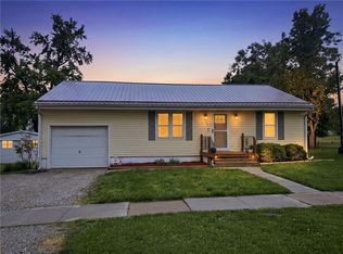 302 E Bridge St, Chillicothe, MO 64601
