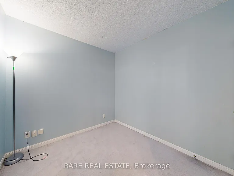11 Lee Centre Dr #1016 — Photo 19