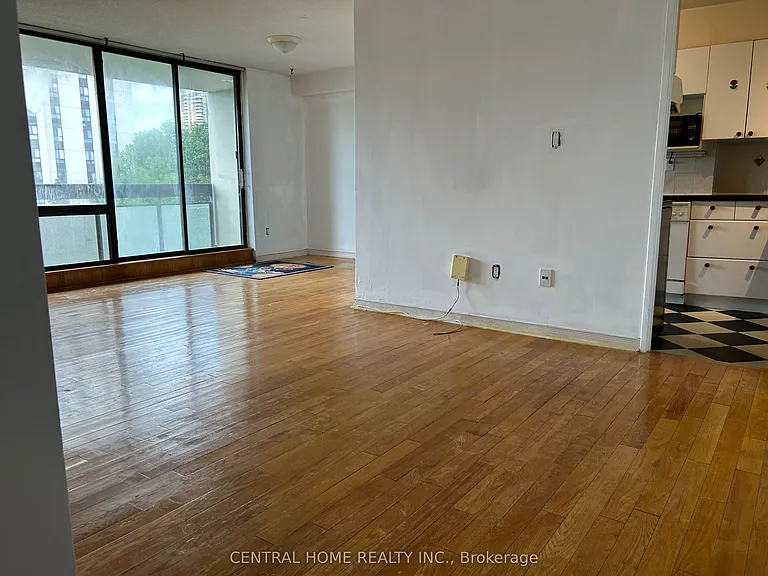 260 Seneca Hill Dr #614 — Photo 9