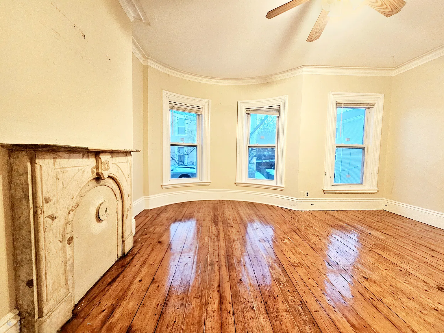 Studio, 9999 sqft, $1,850 — Photo 2