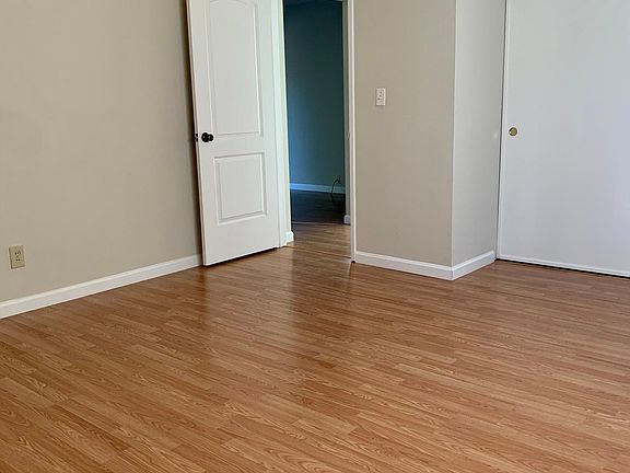 4th image of 2070 Radio Ave #149