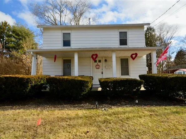 56 Willow Street, Cheshire, CT 06410