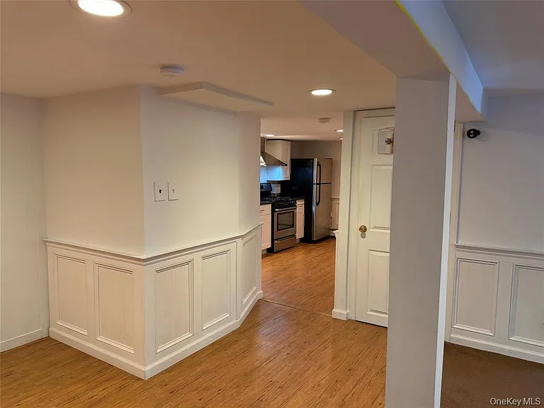 19 Laurel St #1 — Photo 5