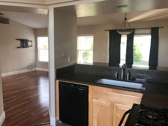 2nd image of 1738 Stone Creek Dr