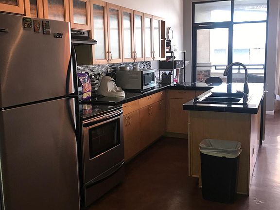 5th image of 600 Central Ave SW Unit 3G
