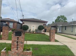 2422 Dubreuil St, New Orleans, LA 70117