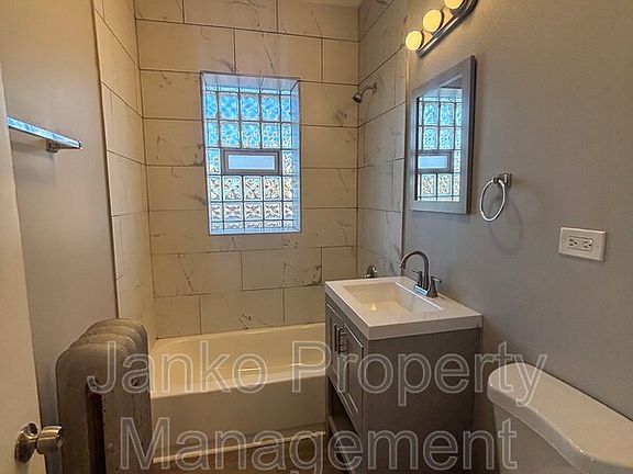 5th image of 652 E 81st St #3