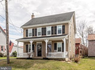 1235 Newport Rd, Manheim, PA 17545