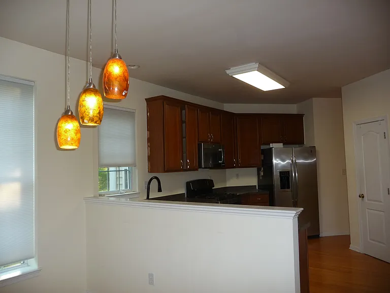 220 Roosevelt Dr — Photo 30