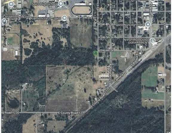 S Denver Ave, Spiro, OK 74959