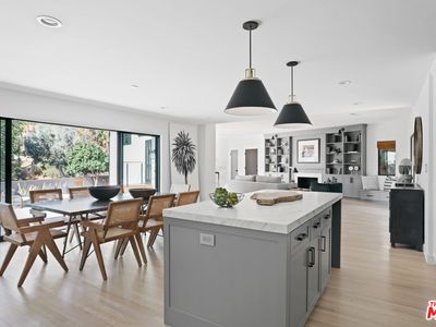2809 Glendower Ave, Los Angeles, CA, 90027