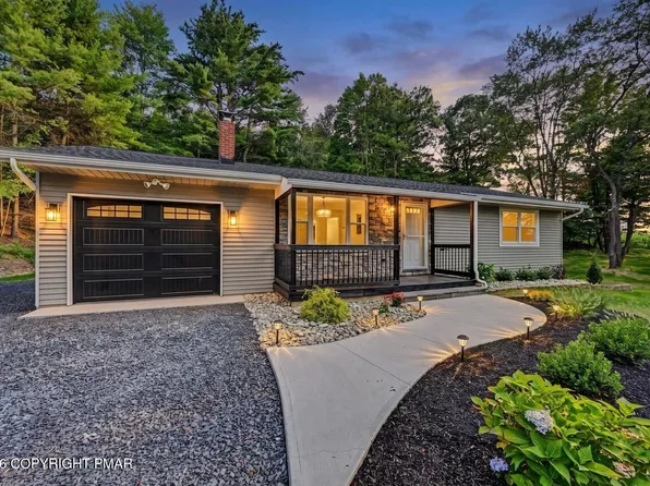 70 Black Bear Cir, Kunkletown, PA 18058