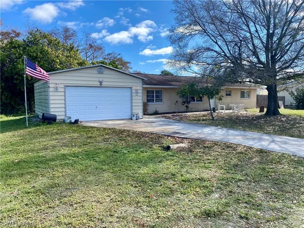 2808 Weber Blvd, Fort Myers, FL 33905