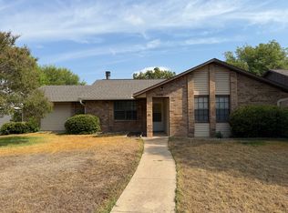 2106 Stagecoach Trl, Temple, TX 76502
