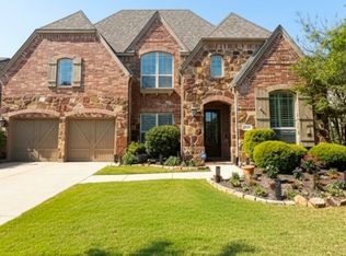 944 Highpoint Way, Roanoke, TX 76262