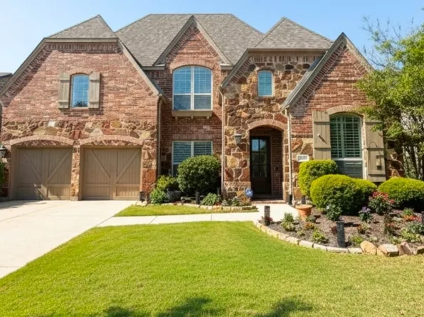 944 Highpoint Way, Roanoke, TX 76262