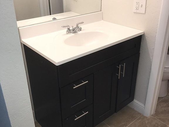 3rd image of 4384 NW 9th Ave #3