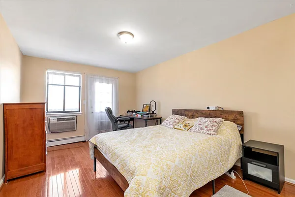 Sold by Keller Williams Realty Landmark | media 28