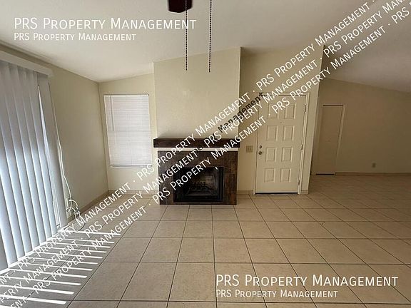 5th image of 1762 W Colt Rd