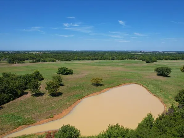 5 One Well Rd, Durant, OK 74701