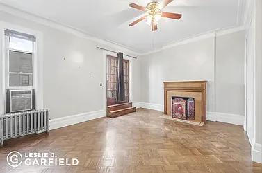 Rented by Leslie J. Garfield