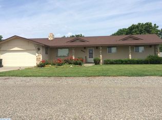 6021 W Wernett Rd, Pasco, WA 99301