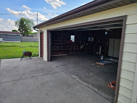 2nd image of 1203 17th St N