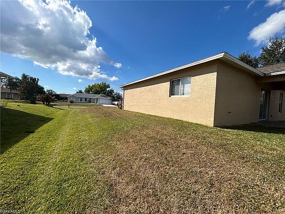 2nd image of 813 SW 10th PL