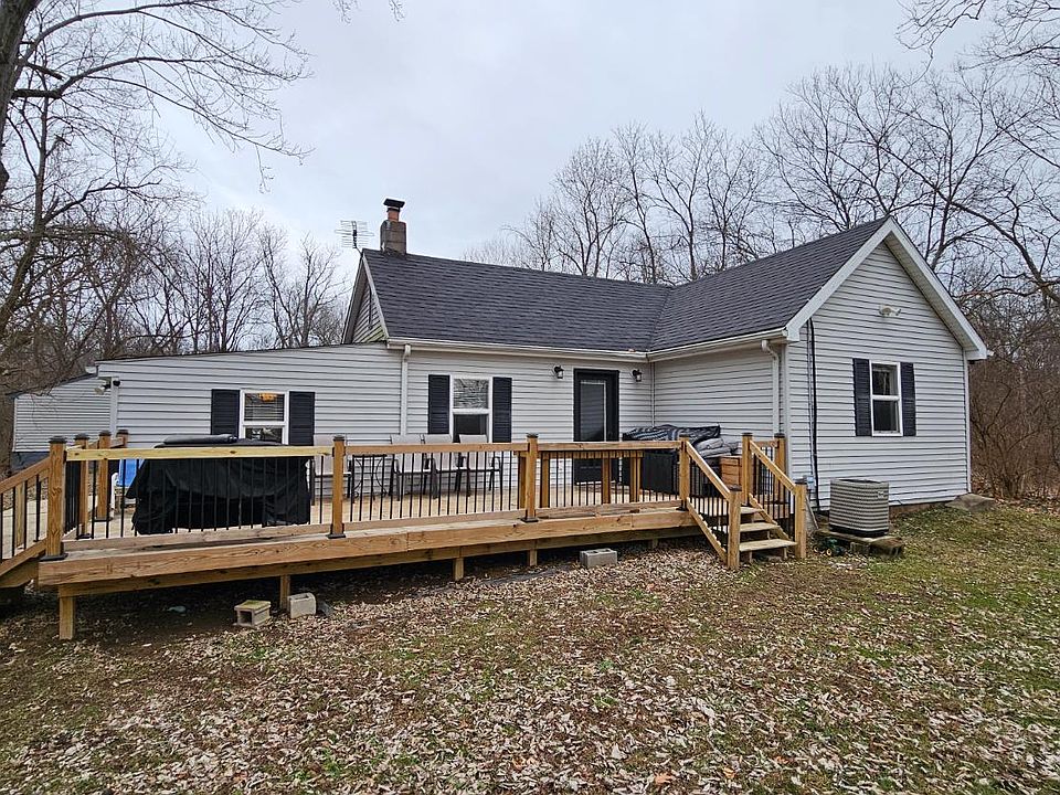 1st image of 18485 Hogan Hill Rd