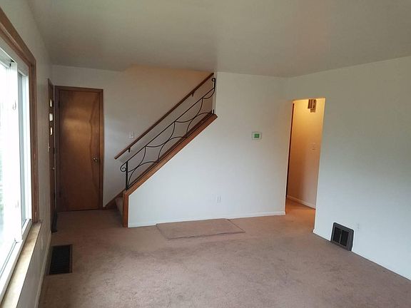 5th image of 1729 W 25th St