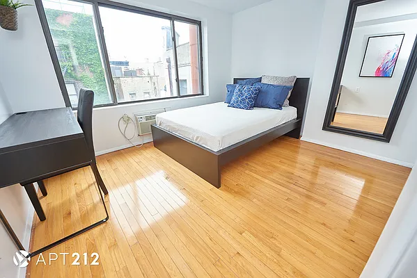 Rented by APT212 INC | media 21