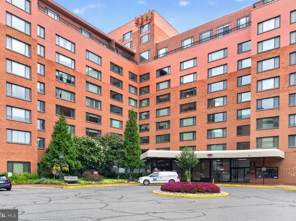 1011 Arlington Blvd APT 441, Arlington, VA 22209