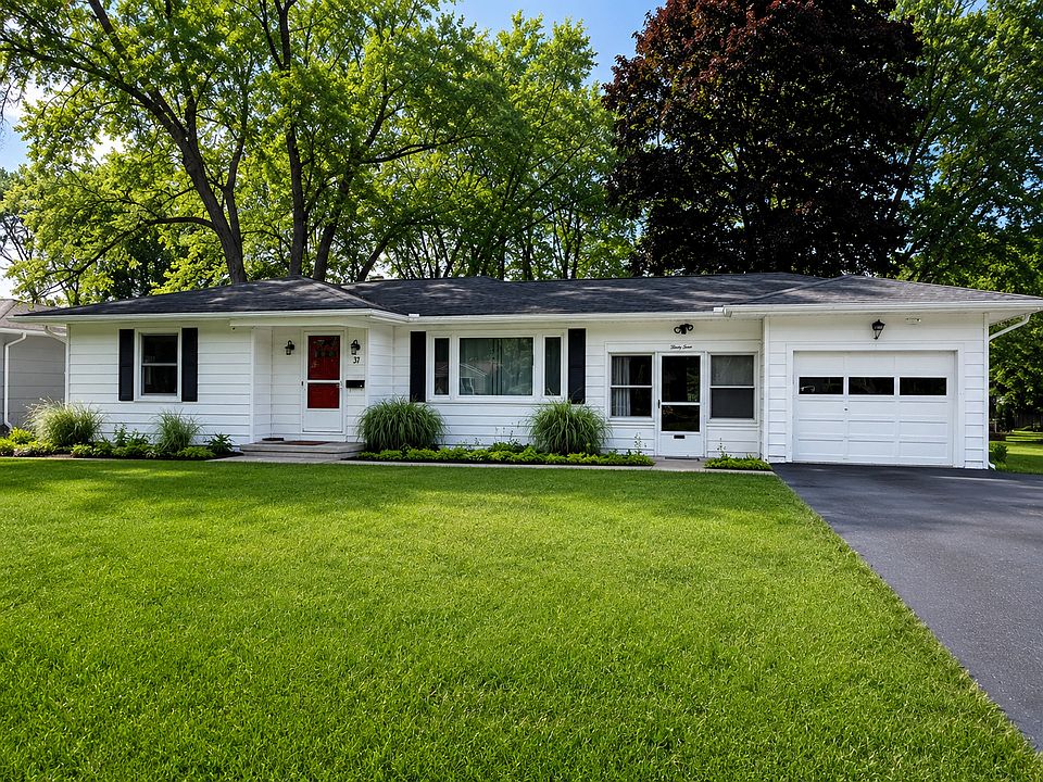 1st image of 31 Ranch Village Ln